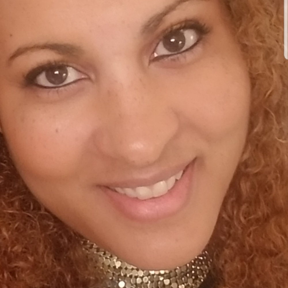 Meet your Posher, Rae